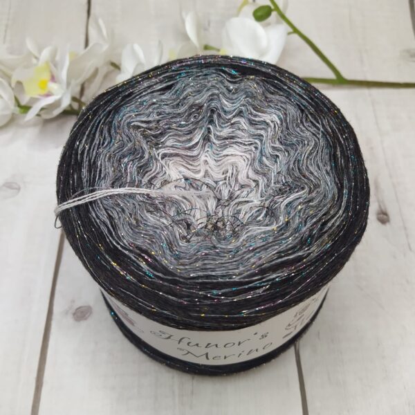Hunor's merino- 100% merino-200g- J114L1