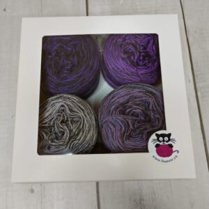SET Bouclé – 33% hedvábí Schappe, 67% vlna merino – HB403