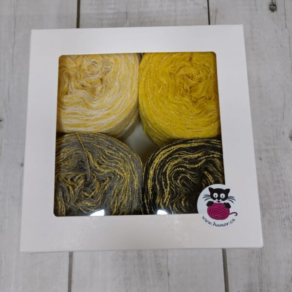 SET Bouclé – 33% hedvábí Schappe, 67% vlna merino – HB405